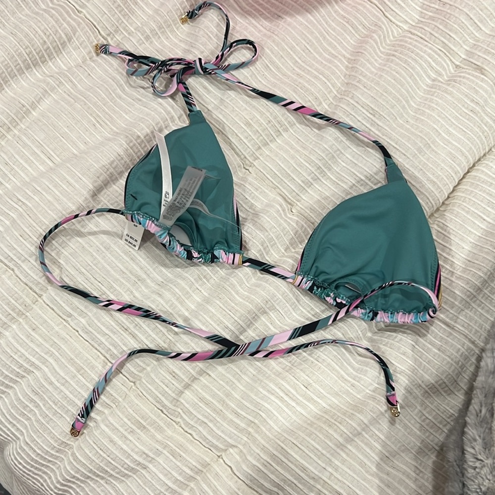 Victoria's Secret Pink and Blue Floral Bikini Top - Picture 4 of 4